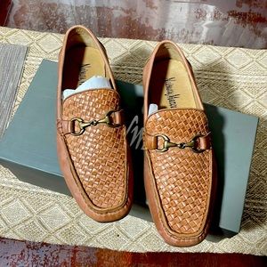 Neiman Marcus 8.5 size loafers